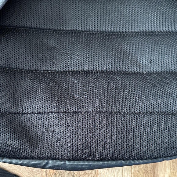 Incase Compass Backpack 16L - Picture 6 of 16